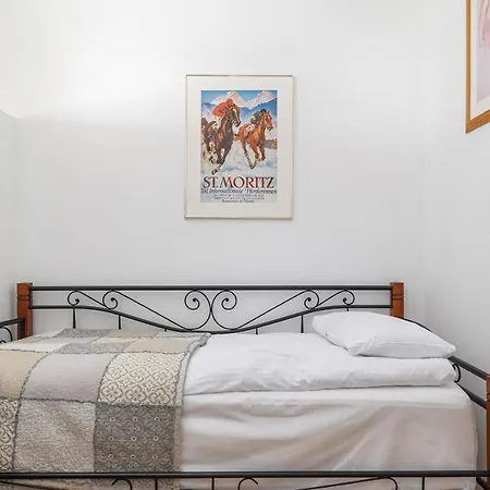 One Bedroom With Balcony In By Renters