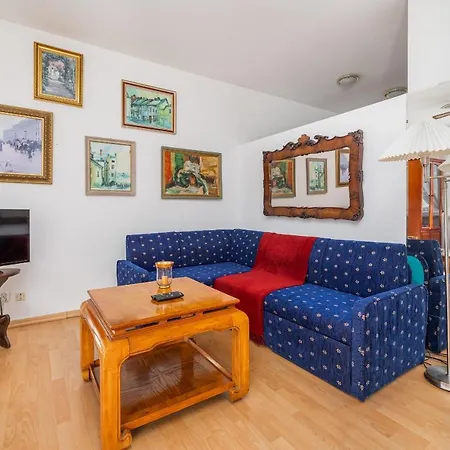 One Bedroom With Balcony In By Renters Apartament
